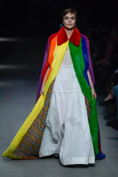 Look 84